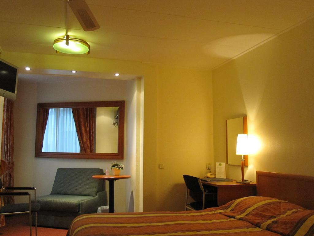 Hotel Kuik Ruinen Номер фото